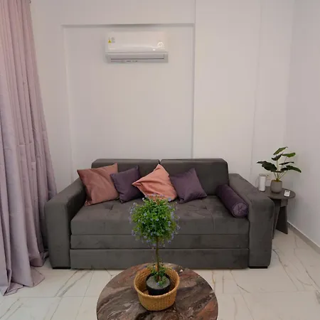 Diamond C Luxury Apartment Nea Iraklitsa
