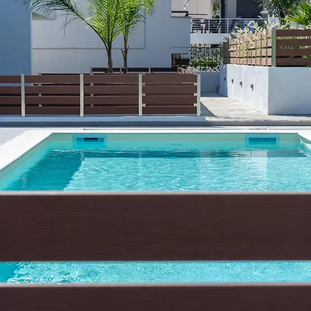 Diamond C Luxury Apartment *